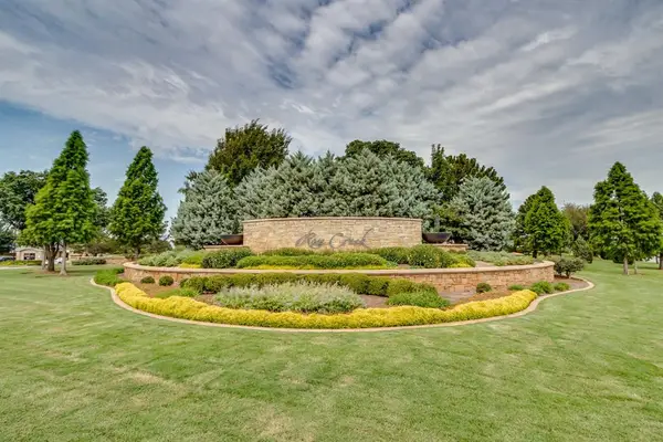 17216 Hawks Ridge Lane, Edmond, OK 73012