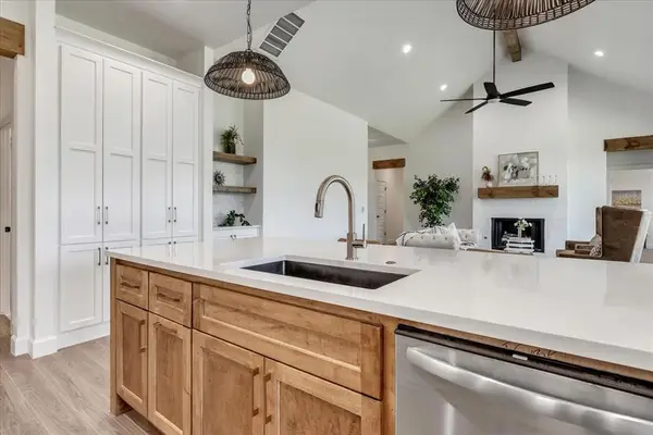 9596 Regado Court, Guthrie, OK 73044