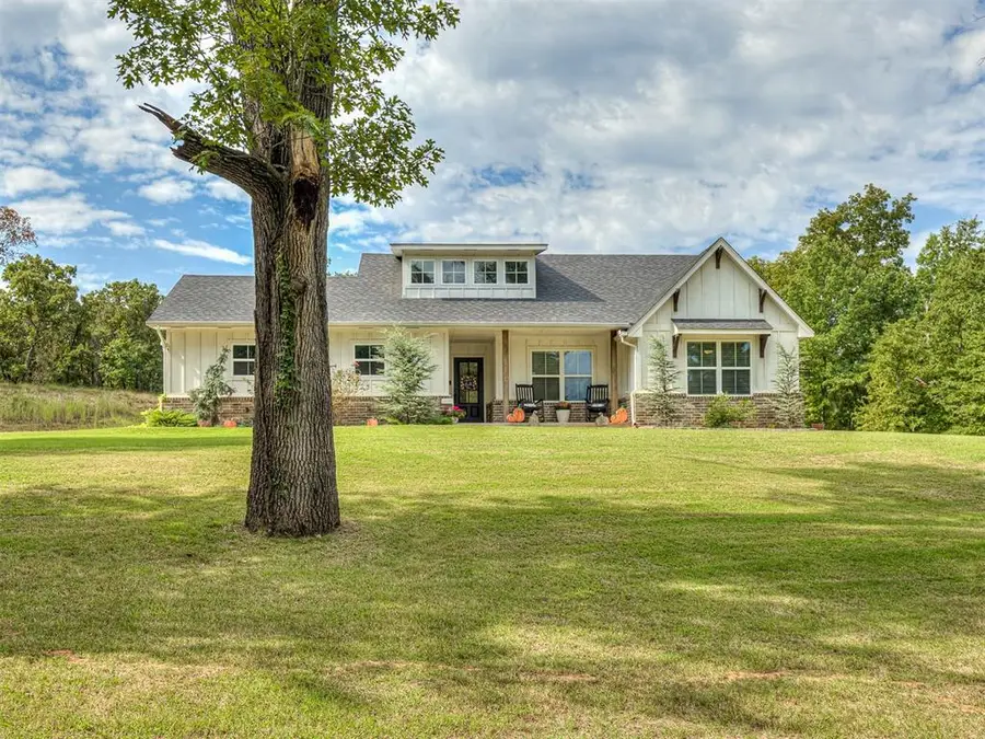 19410 Hidden Pines Circle, Norman, OK 73026 - Image #3