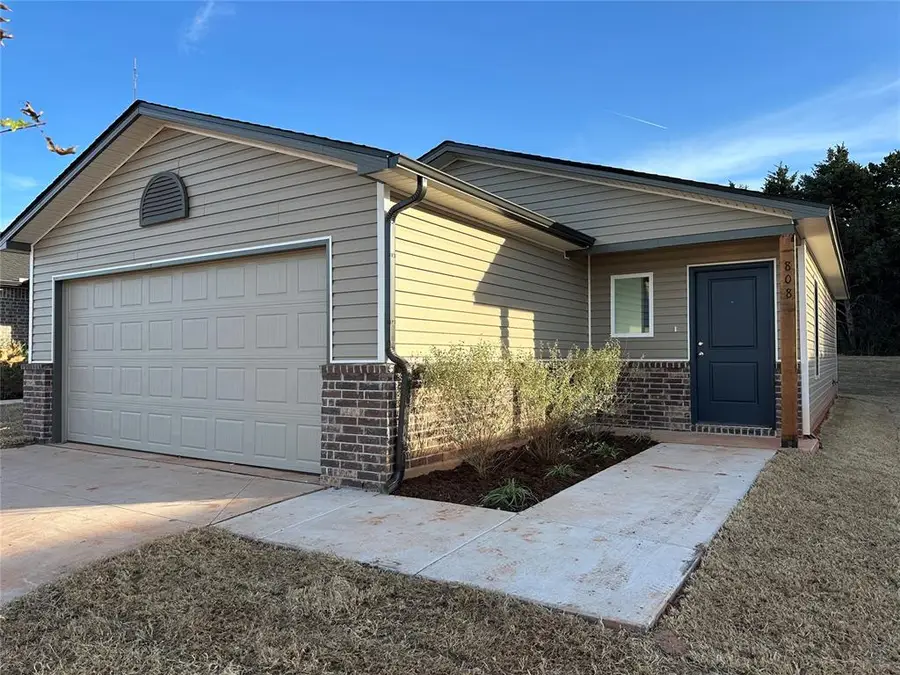 808 NE 101st Street, Oklahoma City, OK 73114 - Image #2