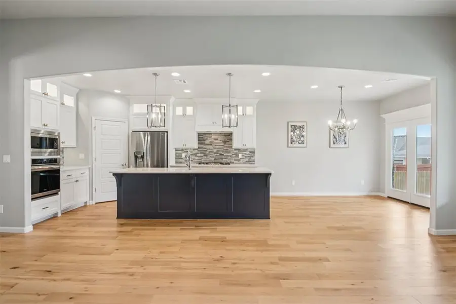 8216 Crew Lane, Edmond, OK 73034 - Image #3