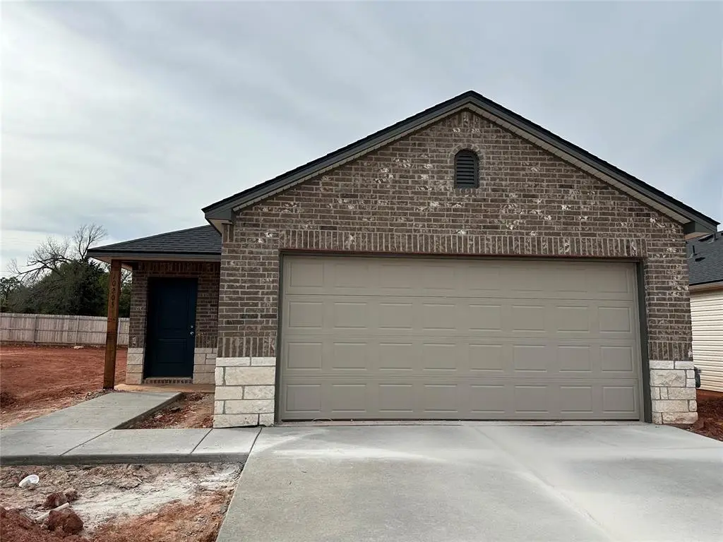 10205 Big Blue Drive, Oklahoma City, OK 73131 - Image #1