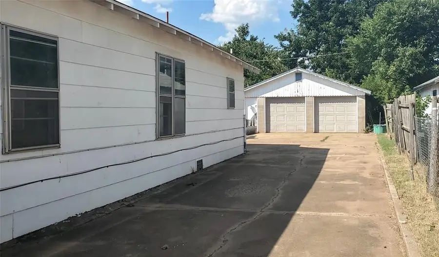 321 SE 49th Street, Oklahoma City, OK 73129 - Image #2