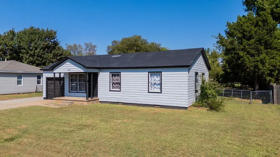 2012 W Idaho Street, Chickasha, OK 73018 - Image #2