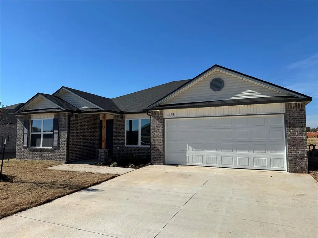 1193 Sunflower Lane, Newcastle, OK 73065 - #1