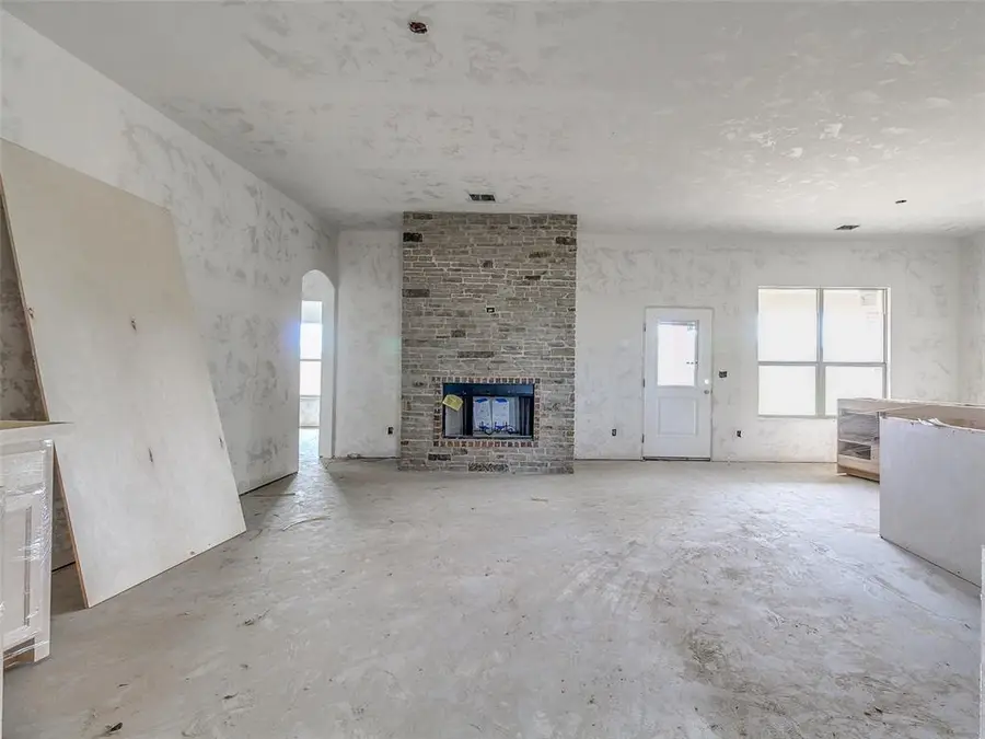 8621 Oak Tree Circle, Edmond, OK 73025 - Image #3