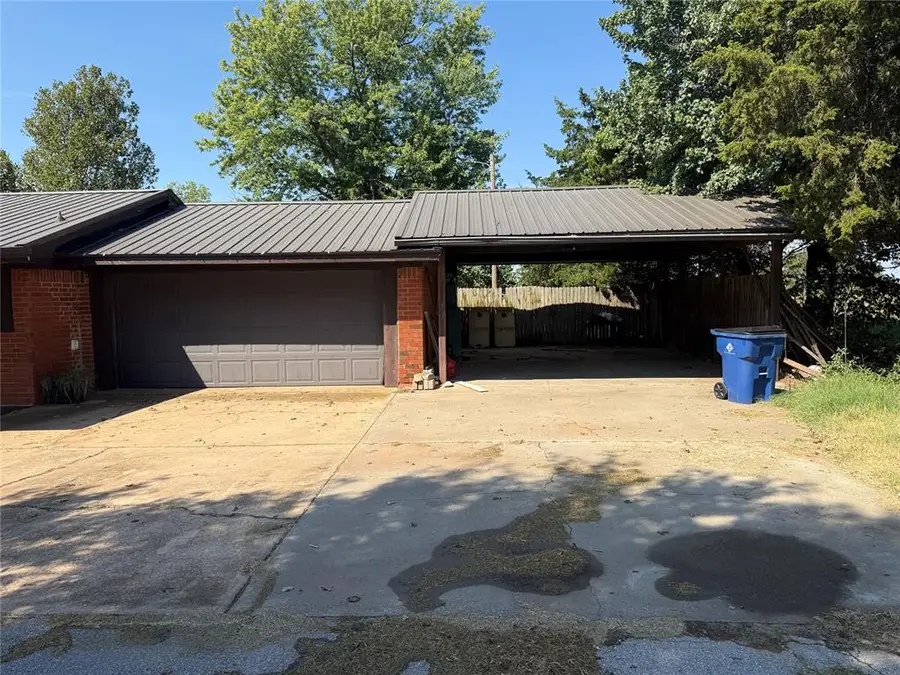 33132 Square Top Road, Anadarko, OK 73005 - Image #3