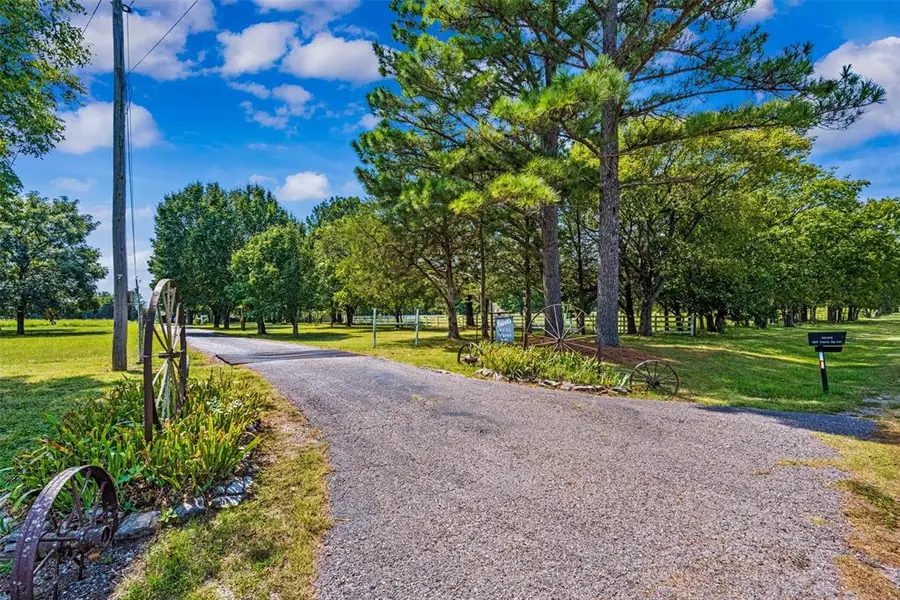 15811 County Road 1595, Ada, OK 74820 - Image #2