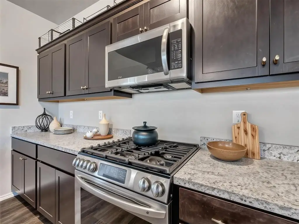 9949 Rattlesnake Lane, Yukon, OK 73099 - Image #1