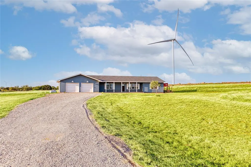 23619 E 890 Road, Thomas, OK 73669 - Image #1