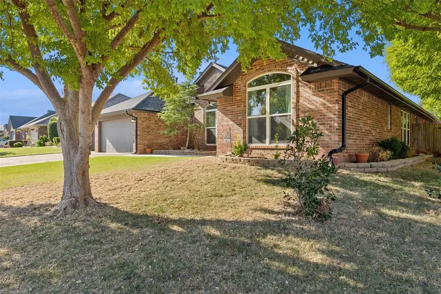 8728 NW 116th Street, Oklahoma City, OK 73162 - Image #3