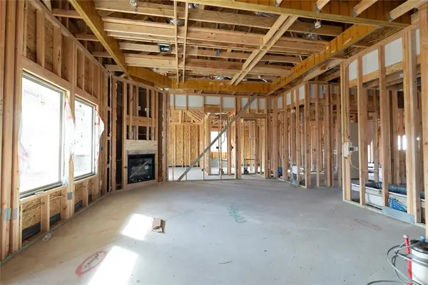 3800 Lynne Avenue, Edmond, OK 73012