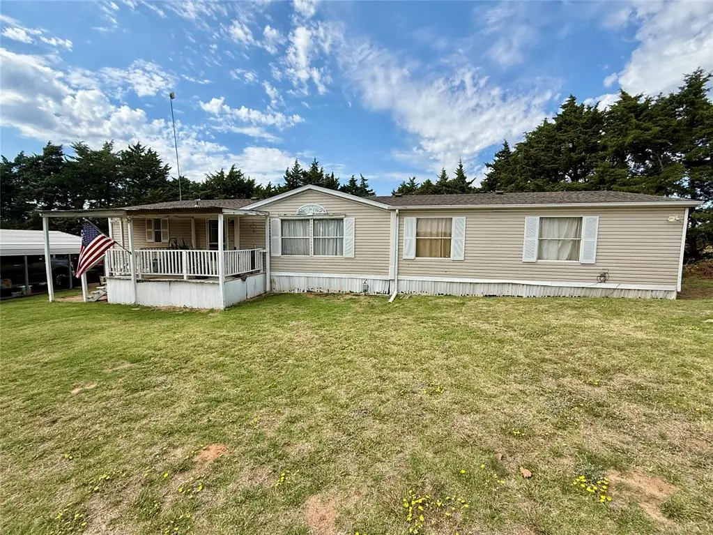 15677 S County Road 2074, Blair, OK 73526 - Image #1