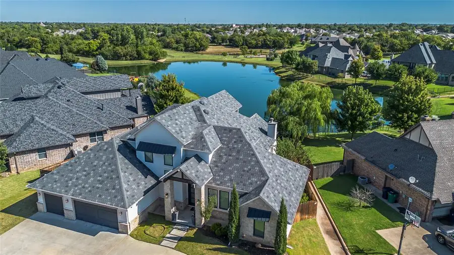 15400 Kestral Park Court, Edmond, OK 73013 - Image #3