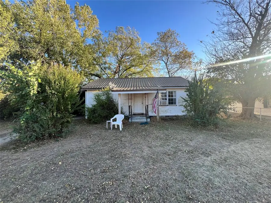 411 Harrison Street, Maud, OK 74855 - Image #2