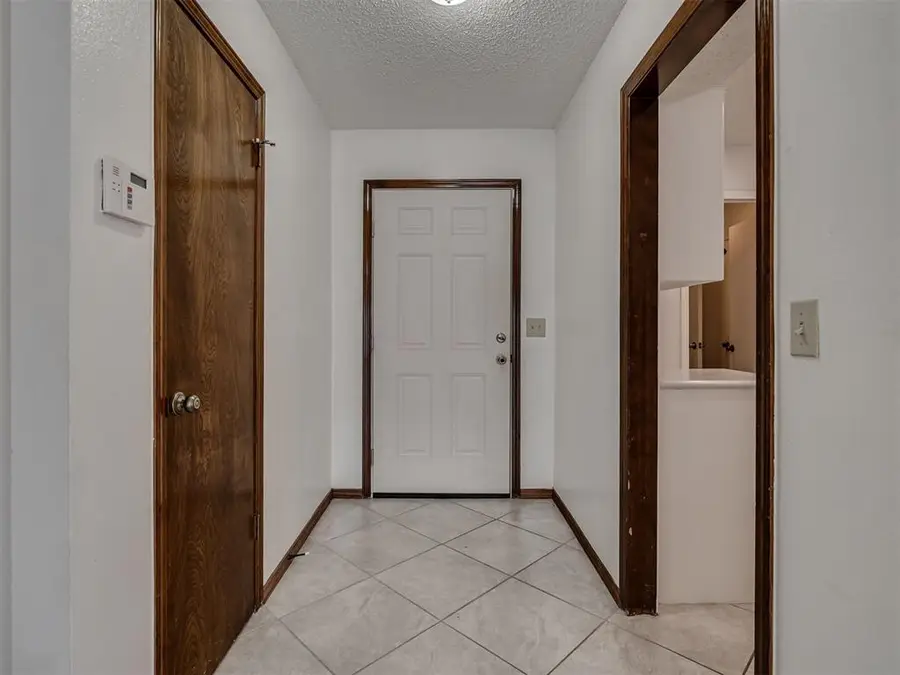 1306 Sean Court, Midwest City, OK 73110 - Image #3