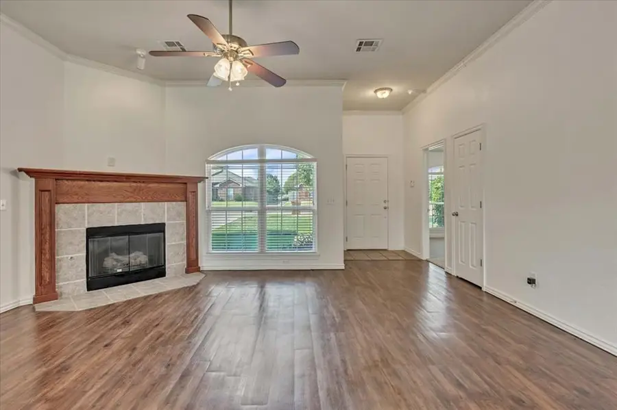 16004 Katie Ridge Drive, Oklahoma City Northwest, OK 73013 - Image #3