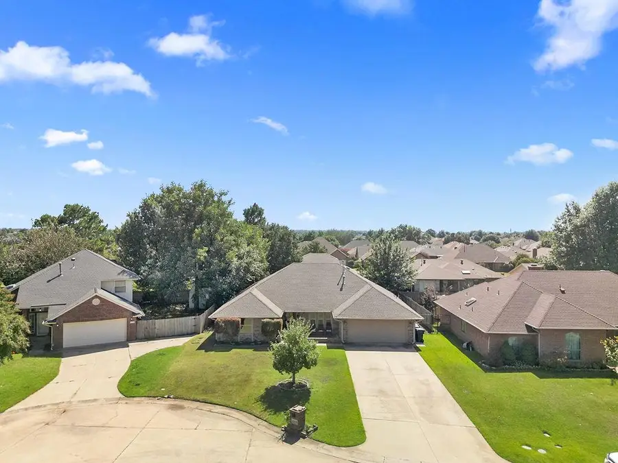 1308 SW 108th Place, Oklahoma City, OK 73170 - Image #2