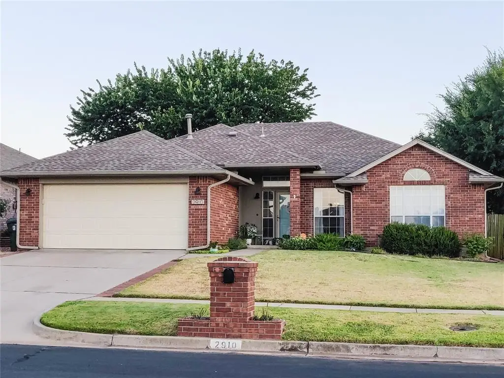 2910 Sandstone Circle, Norman, OK 73071 - Image #1