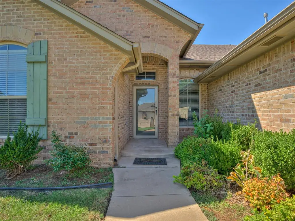 7413 Noah Parkway, Oklahoma City, OK 73132 - Image #1