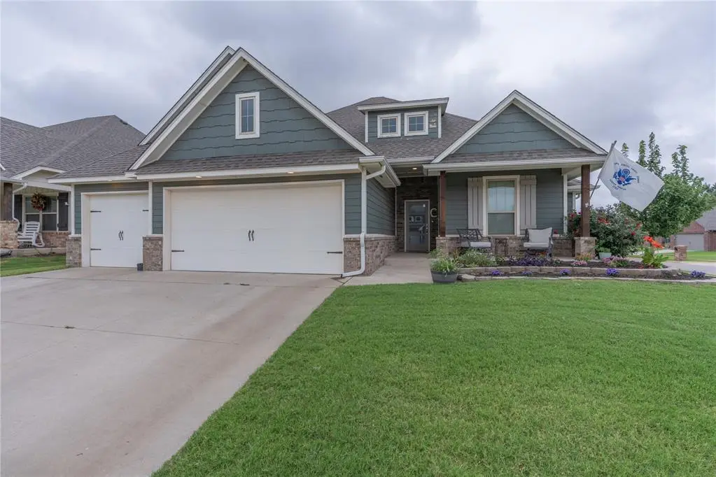 701 Cassandra Lane, Yukon, OK 73099 - Image #1