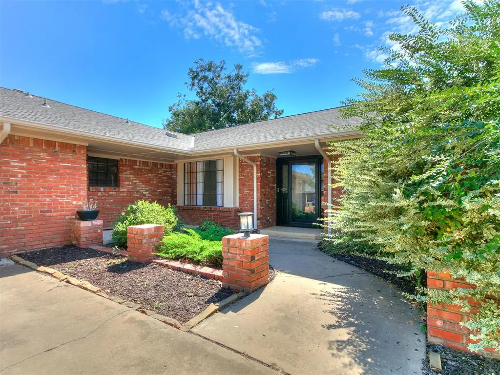 10024 Henderson Drive, Oklahoma City, OK 73139 - Image #1