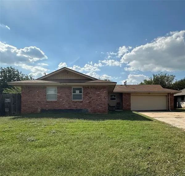 5636 NW 58th Terrace, Warr Acres, OK 73122