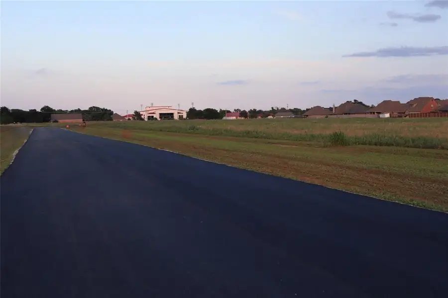 24126 E Harvest View Dr. (1016) Road, Weatherford, OK 73096 - #2