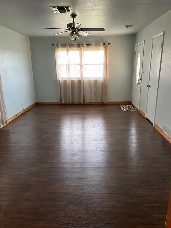 518 N 15th Street, Thomas, OK 73669 - Image #3