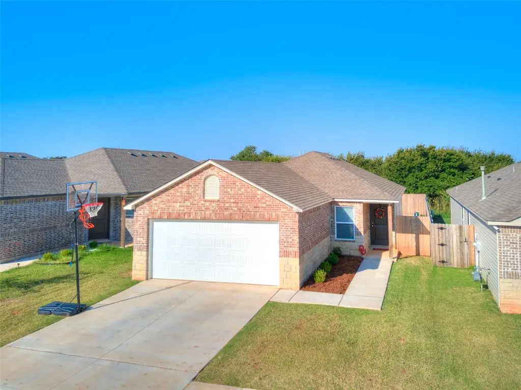 11701 Annette Drive, Yukon, OK 73099 - Image #1