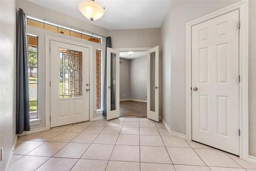 10650 Hunters Pointe, Edmond, OK 73034 - Image #3