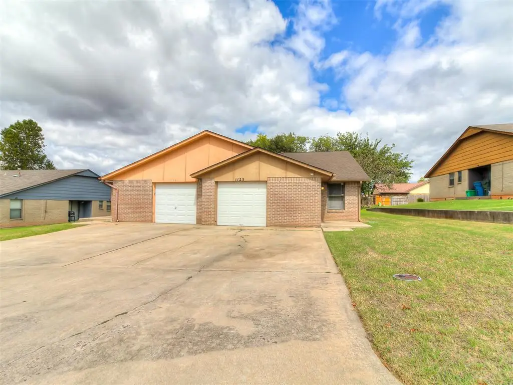 1125 Tall Oaks Drive, Midwest City, OK 73110 - Image #1