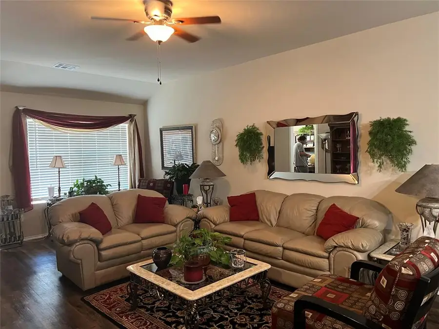 1902 Oak Tree Court, Shawnee, OK 74804 - Image #3