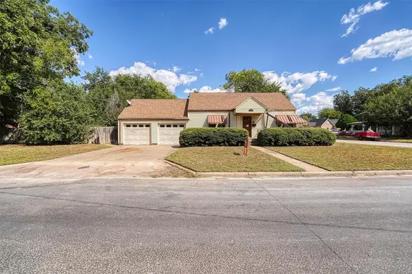 200 N Maryland Avenue, Mangum, OK 73554