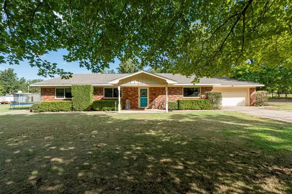 701 W Mcneese Street, Marlow, OK 73055