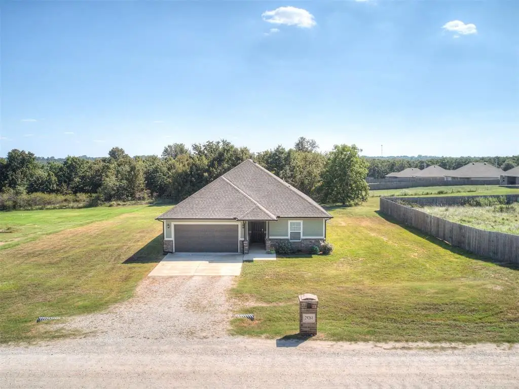 29261 Spur Circle, McLoud, OK 74851 - Image #1