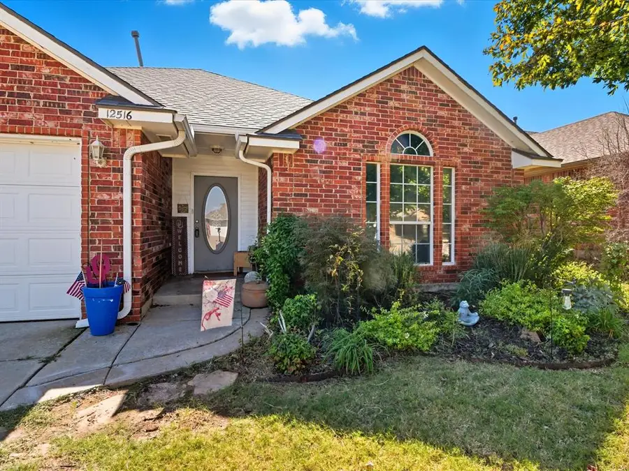 12516 SW 11th Street, Yukon, OK 73099 - Image #2