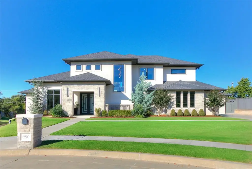 6209 Turnberry Lane, Edmond, OK 73025 - Image #1