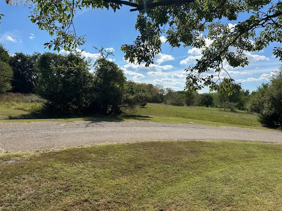 105 E Lisa Lane, Guthrie, OK 73044 - Image #3