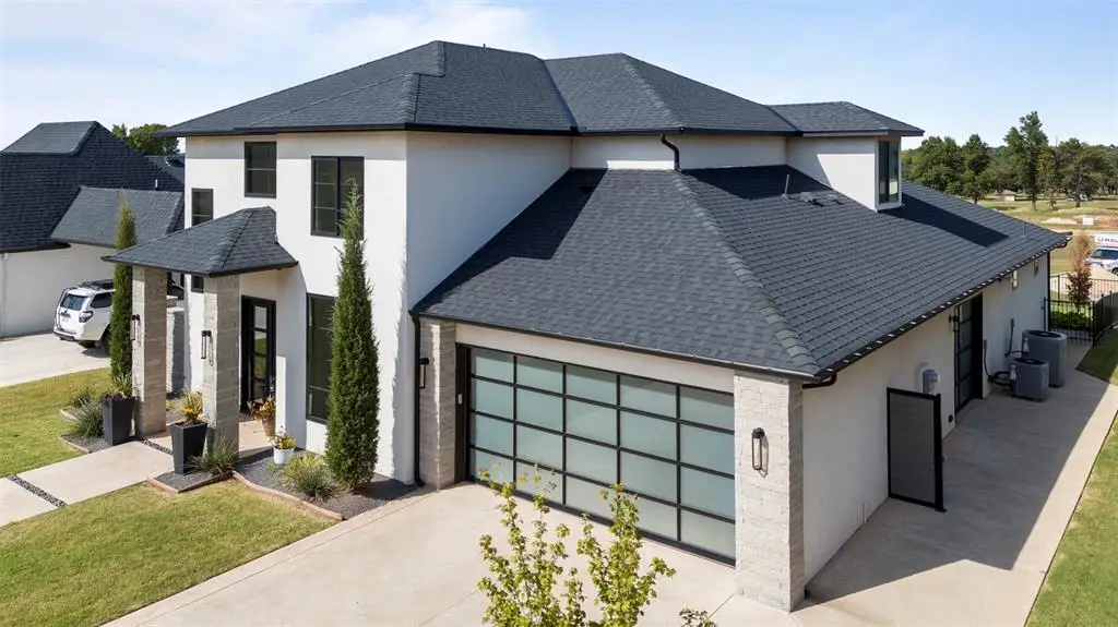 2109 Wiregrass Drive, Edmond, OK 73025 - Image #1