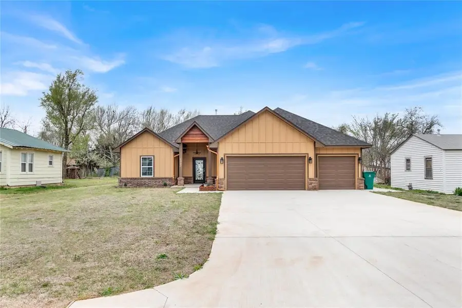 6923 S Morava Avenue, Oklahoma City, OK 73169 - Image #2