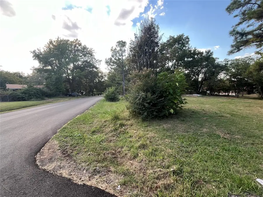 421 E Maple Street, Tecumseh, OK 74873 - Image #3