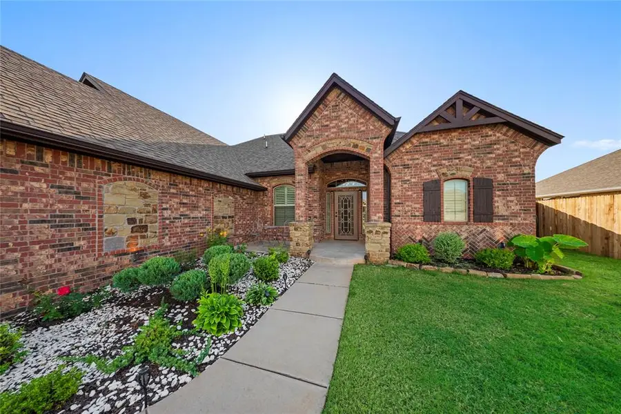 4605 Hidalgo Avenue, Mustang, OK 73064 - Image #3