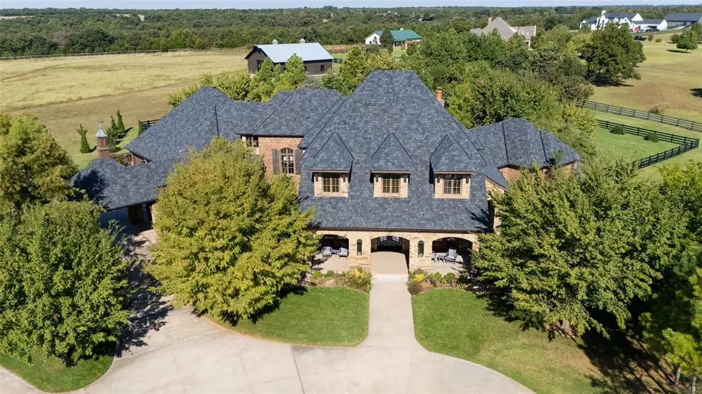 10701 Sorentino Drive, Arcadia, OK 73007 - Image #1