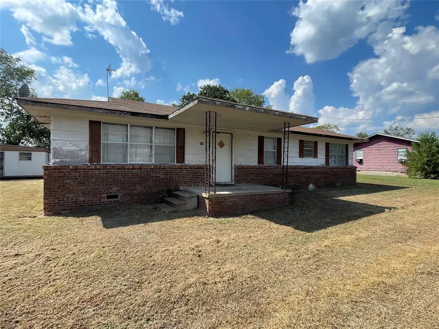 704 Rabon Drive, Stratford, OK 74872 - Image #3