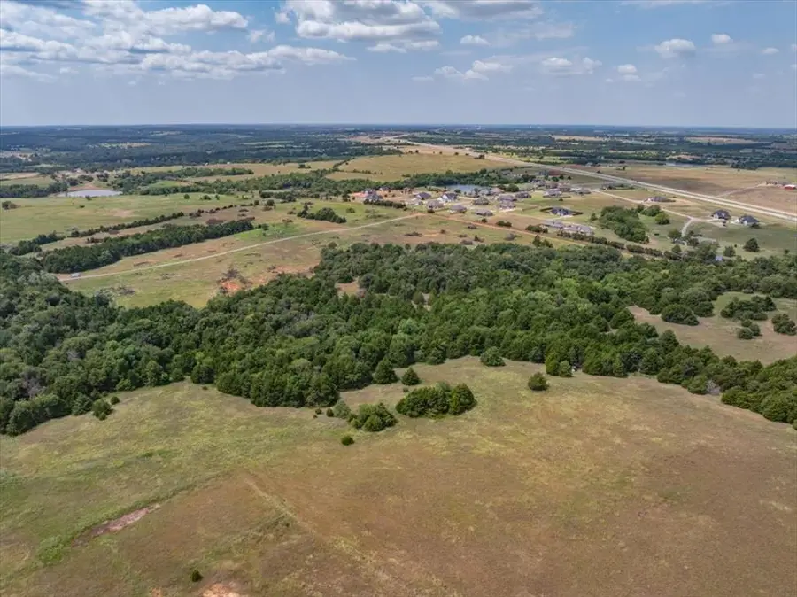 1001 N Anderson Road, Guthrie, OK 73044 - Image #3