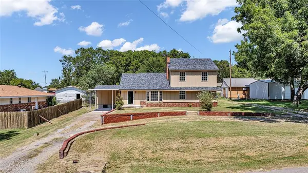 614 E Broadway Avenue, Sulphur, OK 73086