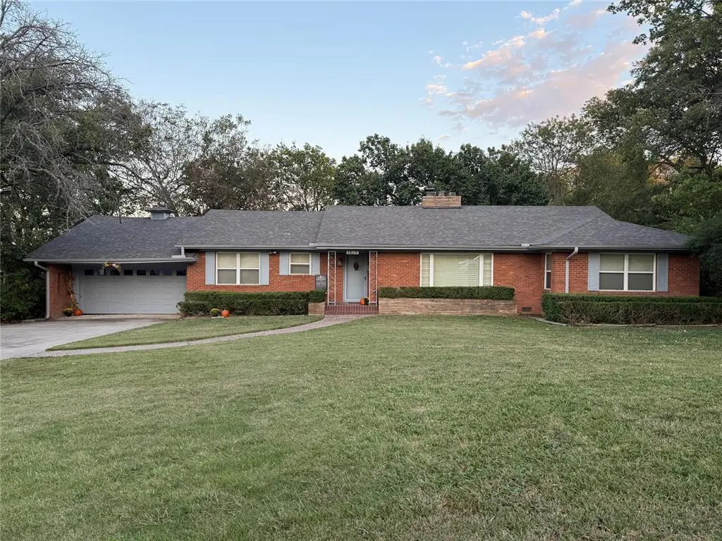 1230 S High School Street, Ada, OK 74820 - Image #1