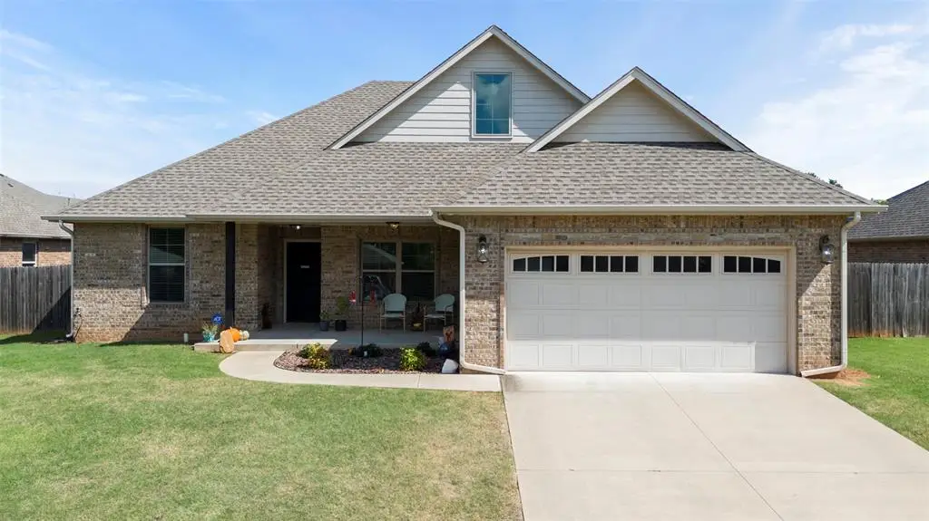 1692 Appaloosa Drive, Blanchard, OK 73010 - Image #1