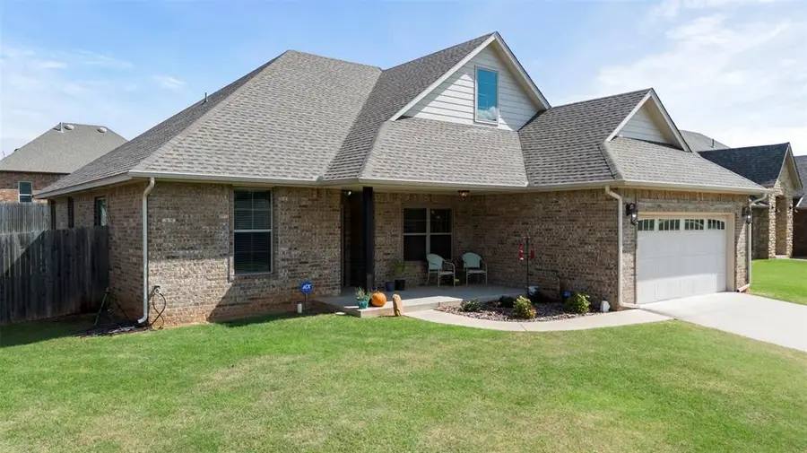 1692 Appaloosa Drive, Blanchard, OK 73010 - Image #2